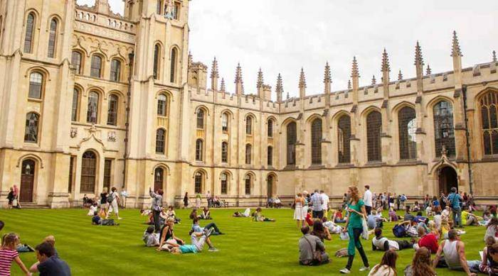 Oxford Pershing Square Full Postgraduate Scholarships